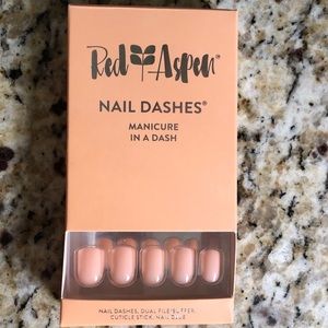 Red Aspen nail dashes, One in a Melon-y color, new/not used.
